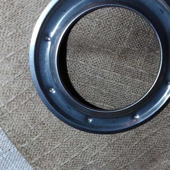 Broyhill Curtain Panels - Picture 9 of 14